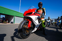 enduro-digital-images;event-digital-images;eventdigitalimages;mallory-park;mallory-park-photographs;mallory-park-trackday;mallory-park-trackday-photographs;no-limits-trackdays;peter-wileman-photography;racing-digital-images;trackday-digital-images;trackday-photos